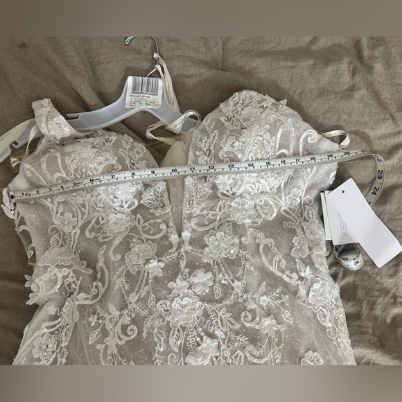 Mermaid wedding gown w/glitter fabric adorned w/hand-beaded sequins and crystals - Picture 6 of 8